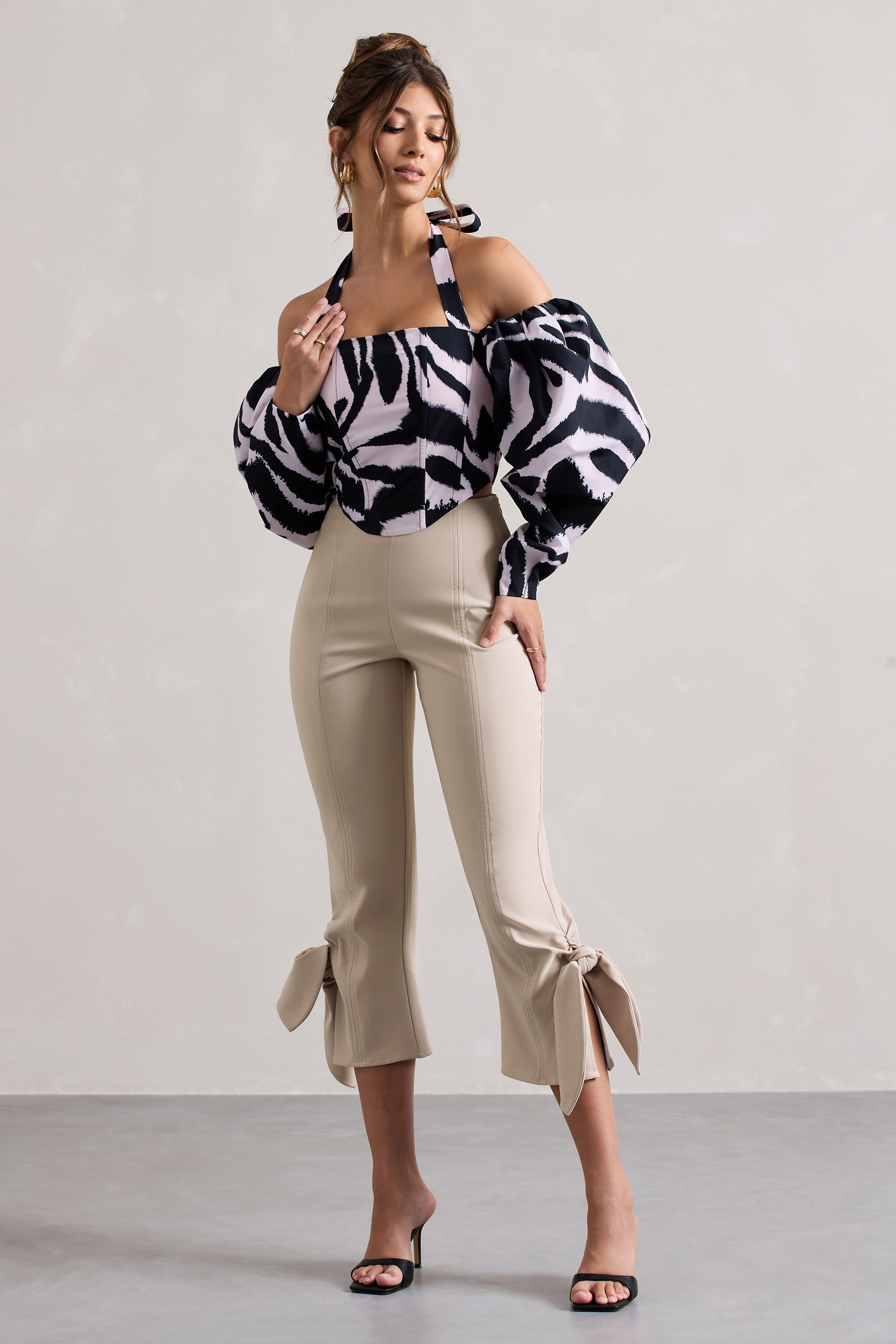 Seraphine London™ | Champagne Cropped Capri Trousers