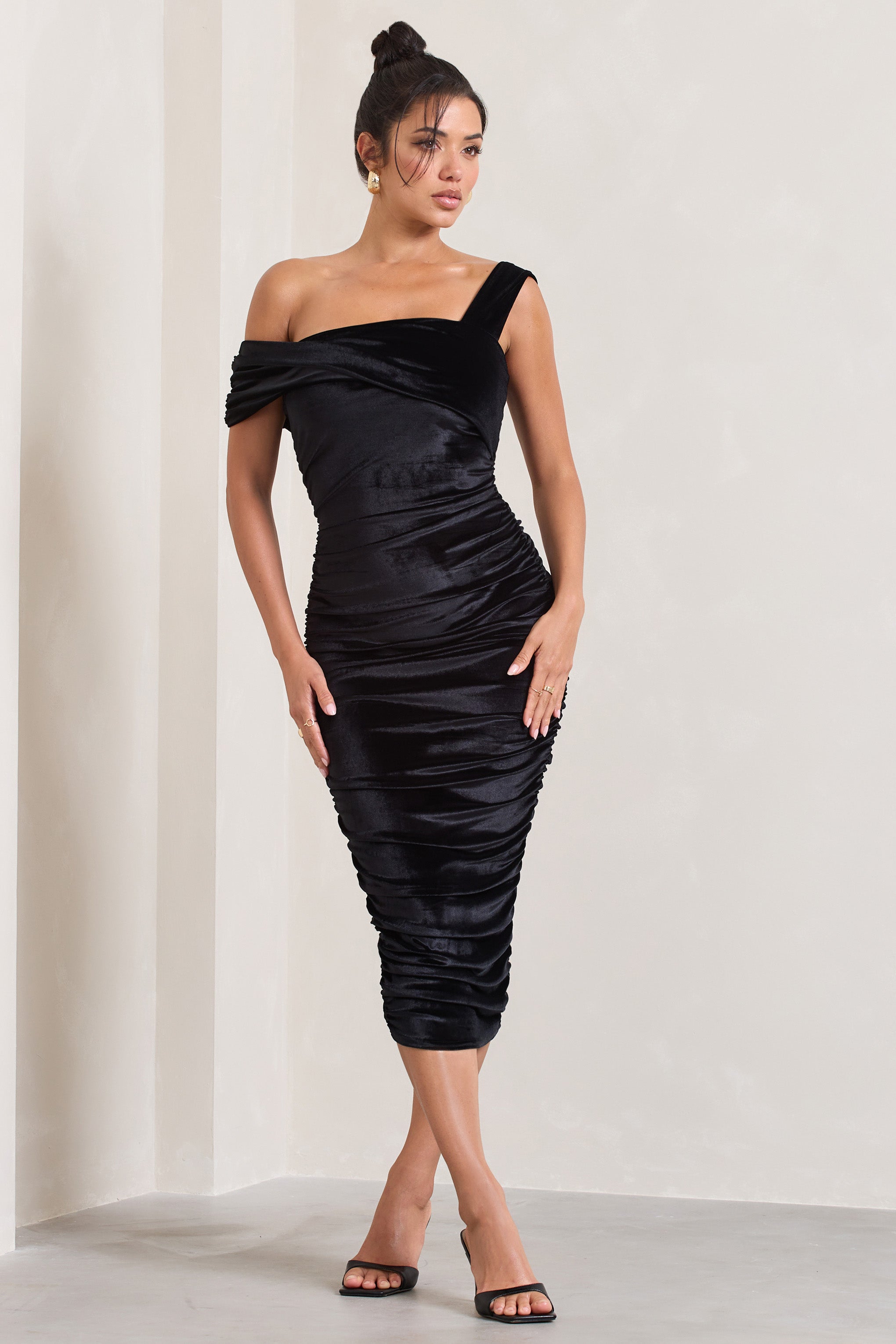 Seraphine London™ | Black Velvet Dress