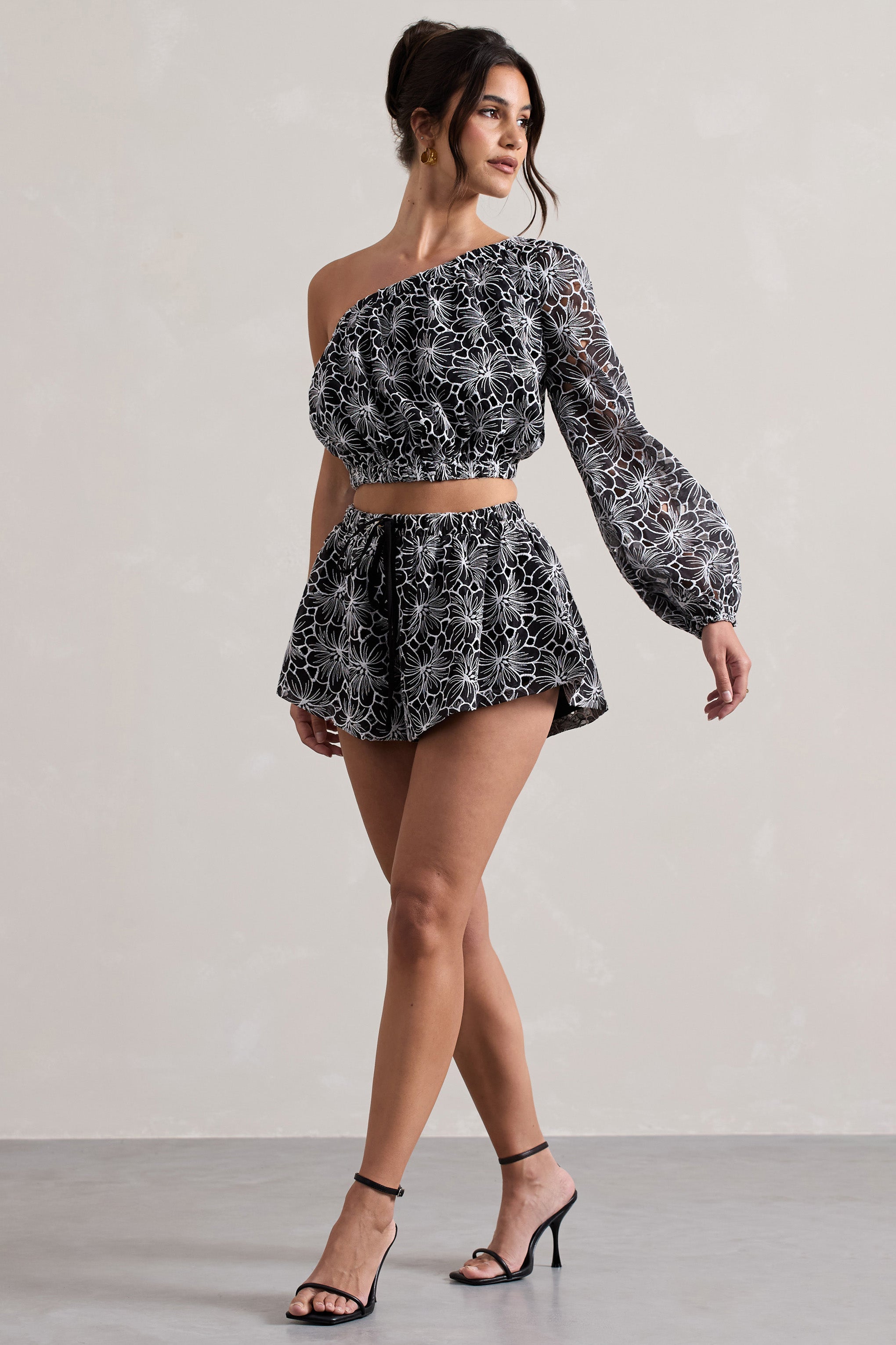 Seraphine London™ | Black Lace Tie Waist Shorts