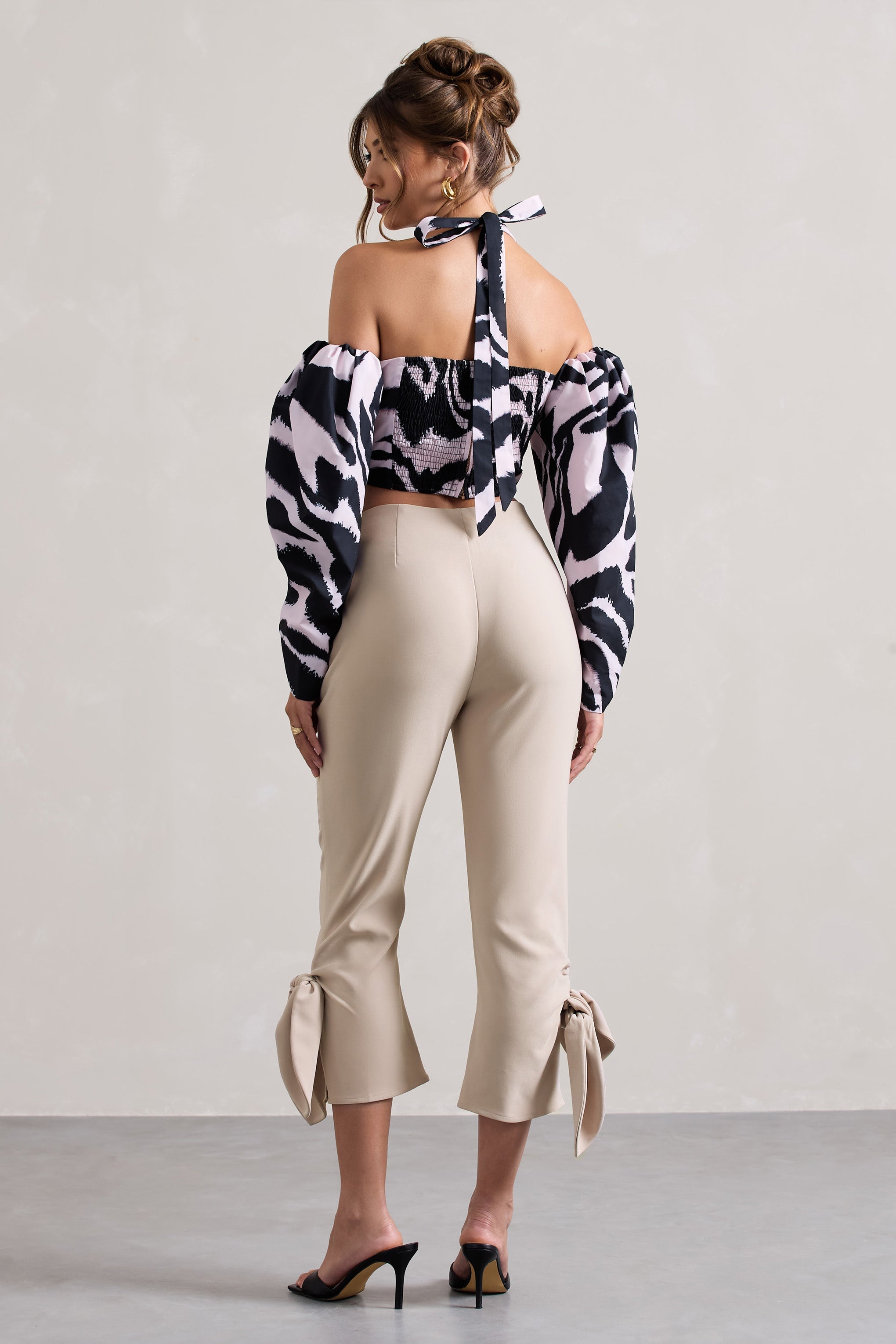 Seraphine London™ | Champagne Cropped Capri Trousers