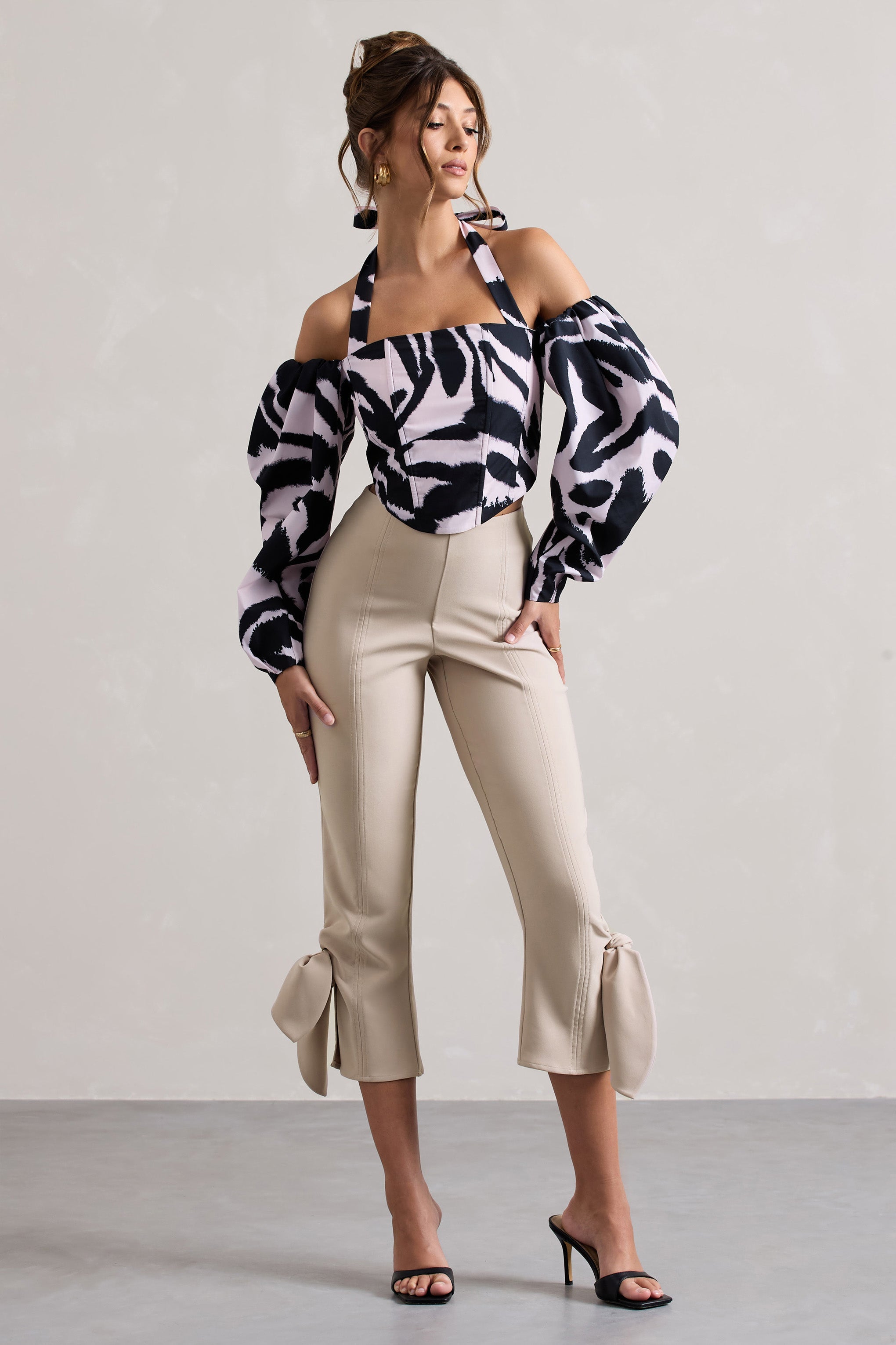 Seraphine London™ | Champagne Cropped Capri Trousers