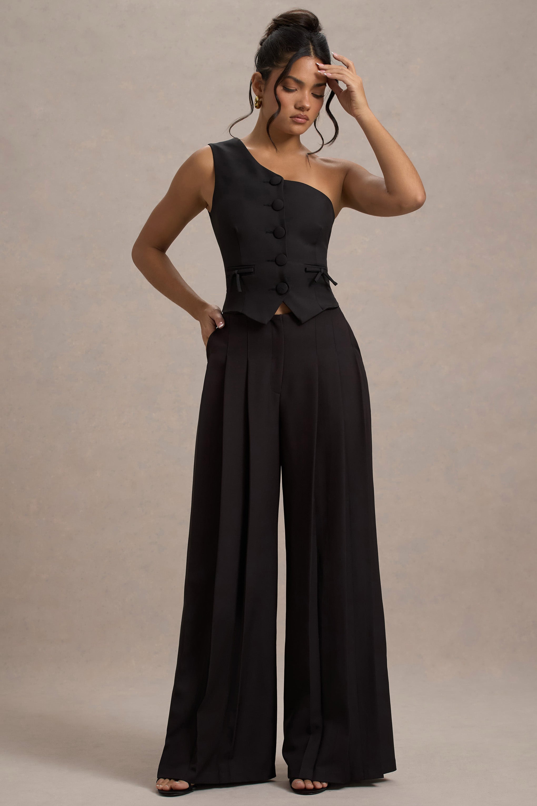 Seraphine London™ | Black Pleated Wide-Leg Trousers
