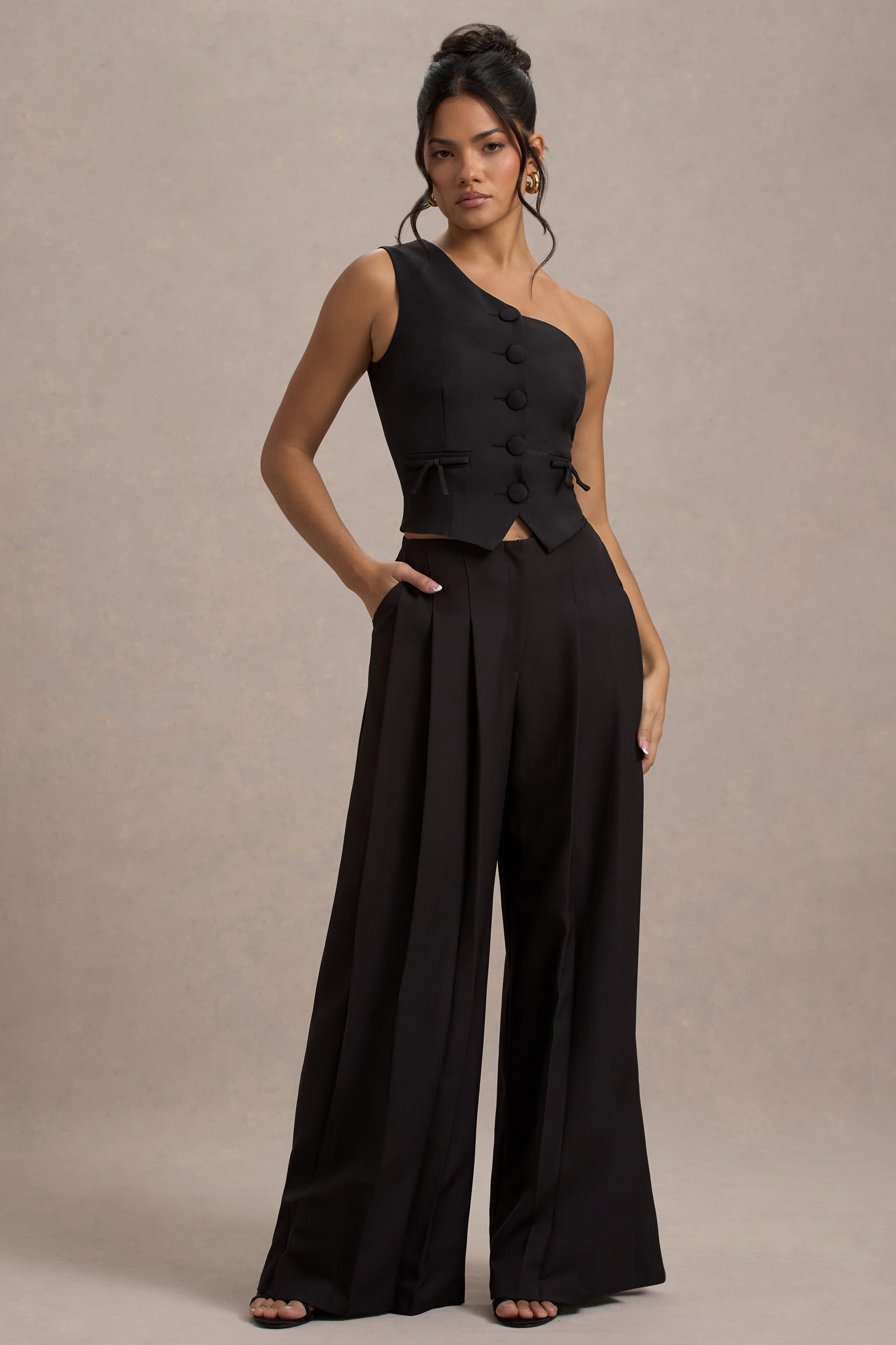Seraphine London™ | Black Pleated Wide-Leg Trousers